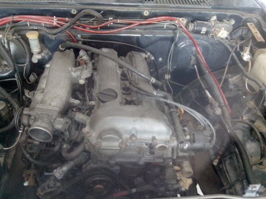ขายเครื่อง sr20 หลังหัก เกียรธรรมดา  พร้อมกล่อง