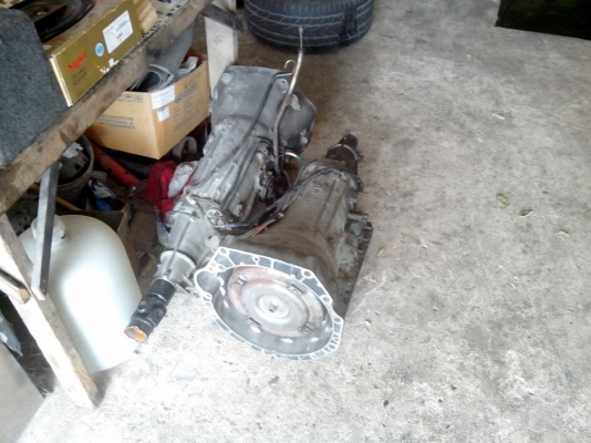 ขายเครื่อง sr20 หลังหัก เกียรธรรมดา  พร้อมกล่อง