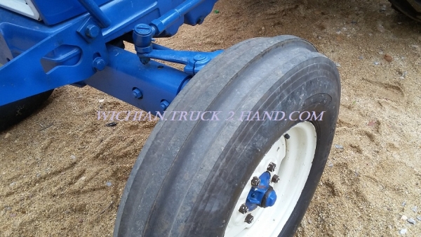 ขายแล้วส่งลูกค้าสระบุรี รถไถฟอร์ด 4000 เครื่อง3สูบ50แรงม้า เครื่อง-เกียร์-ไฮดรอลิกดีมาก ชั่วโมงน้อย เก่านอกสีใหม่ยางใหม่ พร้อมใช้งาน