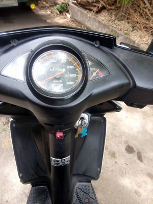 ขายลูกเดียว click110 ปี2549 ราคาไม่แพง เล่มเอกสารครบ