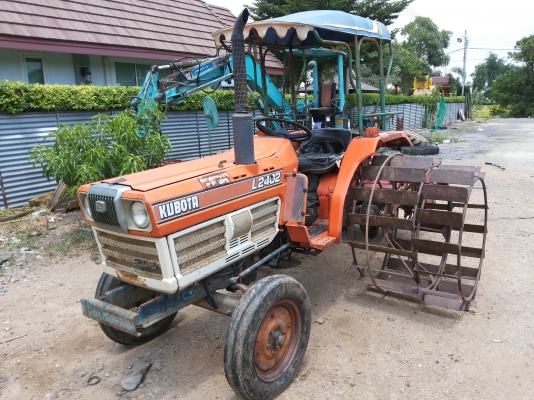 ขายรถไถ คูโบต้า รถดีพร้อมใช้งานอุปกรณ์ครบครับ