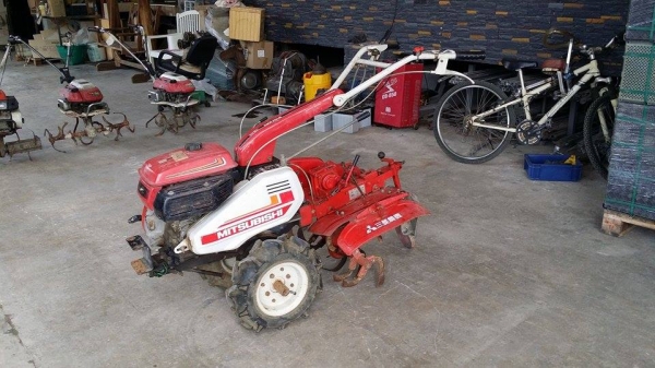 รถไถเดินตาม MITSUBISHI  รุ่น MM710S ขนาด 7 แรง  เครื่องยนต์เบนซิน  เก่าญี่ปุ่น  สภาพสวย