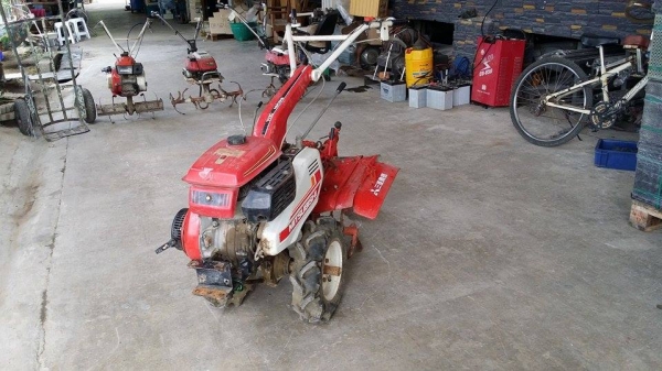 รถไถเดินตาม MITSUBISHI  รุ่น MM710S ขนาด 7 แรง  เครื่องยนต์เบนซิน  เก่าญี่ปุ่น  สภาพสวย