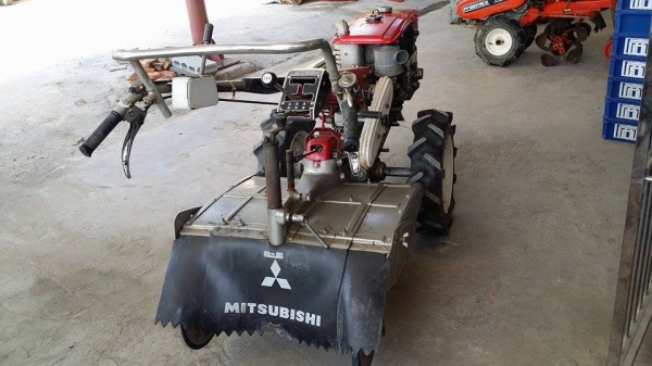 รถไถเดินตาม MITSUBISHI  รุ่น CT534  เก่าญี่ปุ่น   เครื่องยนต์ติดง่าย  สภาพสวยพร้อมใช้งาน