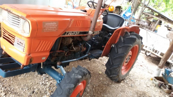 ขายด่วนคูโบต้า  L 2601 DT  4WD  4x4  HI-SPCCD (วิ่งเร็วกว่าเก่าญี่ปุ่นในรุ่นเดียวกัน)