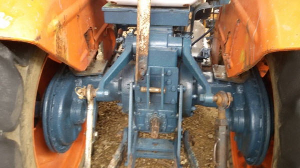 ขายด่วนคูโบต้า  L 2601 DT  4WD  4x4  HI-SPCCD (วิ่งเร็วกว่าเก่าญี่ปุ่นในรุ่นเดียวกัน)