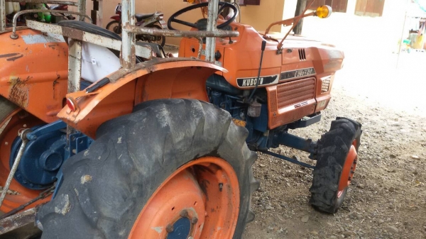 ขายด่วนคูโบต้า  L 2601 DT  4WD  4x4  HI-SPCCD (วิ่งเร็วกว่าเก่าญี่ปุ่นในรุ่นเดียวกัน)