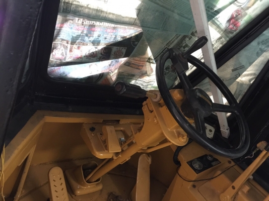 ขายด่วนรถตักล้อยางCAT 950B พร้อมใช้งาน