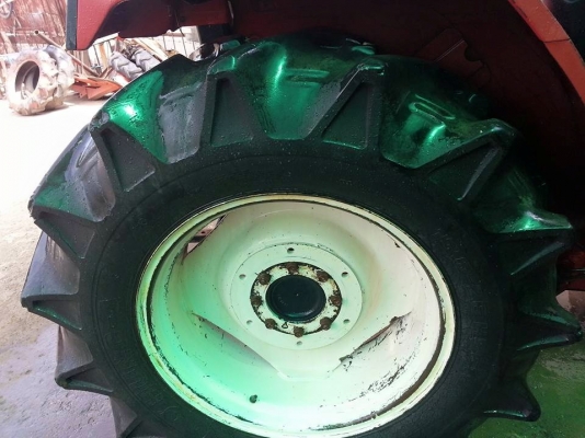 ยันร์ม่า 49 แรง 2 เพลา พร้อมใบมีดดันดิน..รถไร่สวยๆ เดิมๆทั้งคัน