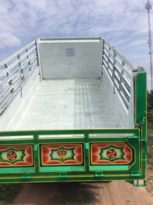 6ล้อ ISUZU ROCKY ดั๊ม เครื่อง 175 แรง เบรคจิ๊ฟฟี่ พวงมาลัยพาว์เวอร์ ช่วงล่างใหญ่ หัวดี เครื่องดี ครัทซีสวย ยางใหญ่  ช่วงล้อ 3.8 ม. รถสวยพร้อมใช้งาน ขาย 620,000 บาท( ศุภากร 081- 1903107 ,081-4252943)