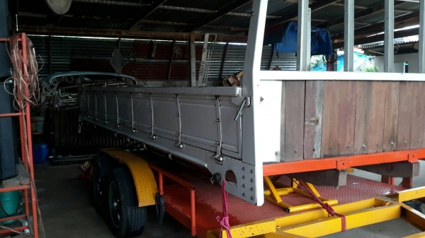 ขายกะบะช่วงครัชชี74 ยาว5ม. กว้าง2.10 สภาพดี ขายกะบะช่วงครัชชี74 ยาว5ม. กว้าง2.10 สภาพดี