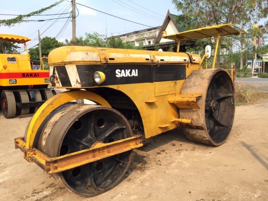 ขายด่วนรถบด3ล้อเหล็กSAKAI KD10 พร้อมใช้งาน ขายด่วนรถบด3ล้อเหล็กSAKAI KD10 พร้อมใช้งาน
