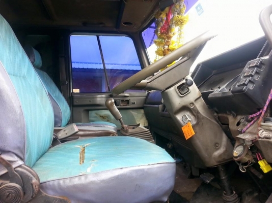 ขาย10ล้อ1เพลา ร็อกกี้6BGฝาส้มเทอร์โบอินเตอร์ 195แรง พ.เพาเวอร์ เบรกทิฟฟี่ ภายในสวย สภาพพร้อมใช้งาน เอกสารพร้อมโอน สนใจโทร 090-8588220คุณนะ 093-3258446คุณบิว ID:narong498 หรือเข้าดูสินค้าอื่นๆได้ที่ www.truck.in.th/498 หรือเพจFacebook ณรงค์ ซื้อขายรถมือสอง