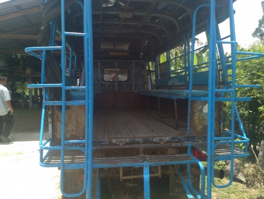 สี่ล้อ อีซูซู NKR 88 รถห้าง มีหลังคารับส่งนักเรียน สภาพวิ่งงานประจำ ทะเบียนพร้อมโอน