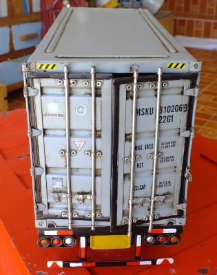 ขายโมเดลรถตู้คอนเทนเนอร์ งานสวยหายาก ขายโมเดลรถตู้คอนเทนเนอร์ งานสวยหายาก