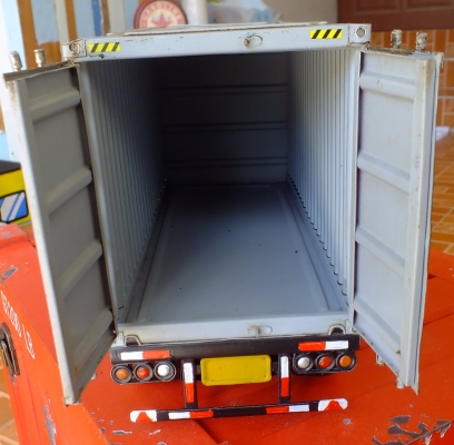 ขายโมเดลรถตู้คอนเทนเนอร์ งานสวยหายาก ขายโมเดลรถตู้คอนเทนเนอร์ งานสวยหายาก