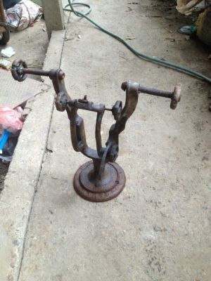 แท่นตั้งศูนย์ล้อจักรยาน มอไซค์