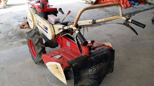 รถไถเดินตาม YANMAR  รุ่น YH70 ขนาด 7 แรง เครื่องยนต์ดีเซล เก่าญี่ปุ่น   เครื่องยนต์ติดง่าย  สภาพสวยพร้อมใช้งาน  ไม่เคยใช้งานในไทย