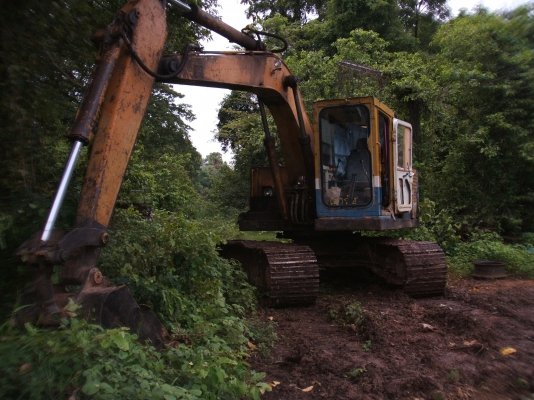 ขายรถแม็คโคร PC120-2 ยี่่ห้อโคมัตสุ เครื่องยนต์อีซูซุ 165 แรงม้า เครื่องดีปั้มดีโซ่ดีตัวเดินดี สภาพพร้อมใช้งาน