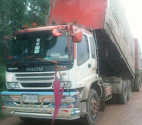 ISUZU DECA FXZ 320 HP MAXLOAD EURO 2 ปี 50 รถพ่วงแม่+ลูก กระบะดั๊มพ์มิเนียมคอกเกษตรของอู่สหกิจสวยจัดทั้งแม่ทั้งลูกครับ ลูก 3 คานดั๊มพ์ความยาว 7 เมตรสภาพดีสวยพร้อมบรรทุกพร้อมใช้งานได้เลย เครื่องยนต์แรงดีแน่นดีไม่มีแตกเยิ้ม ภายในเก๋งอุปกรณ์อำนวยความสะดวกครบ