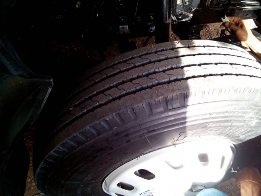 **1,250,000 บ.ต่อรอง/// 6ล้อดั้มเนียมเกษตร NQR-175 ยูโร3 **ขาย ISUZU NQR-175 6ล้อดั้มมิเนียมคอกเกษตร ต่อใหม่ สวยจัด ISUZU NQR MP1N1R75L9T 4HK1-175HP EURO-3 ปี52 เครื่องเดิม เกียร์เดิม ใช้งานน้อย ไมล์ 11x,xxx กม.แท้ เครื่องดี แน่น แห้ง แรง ไม่มีเยิ้มครับ เ