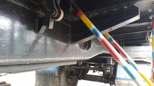 ขายรถพ่วง 24 ล้อ แม่-ลูก กระบะเนียม ISUZU ล๊อค.195 วางเครื่อง 320 เกียร์อีตั้น ช่วงล้าง อีซุ 240 ราคา1250000 สนใจโทรด่วน