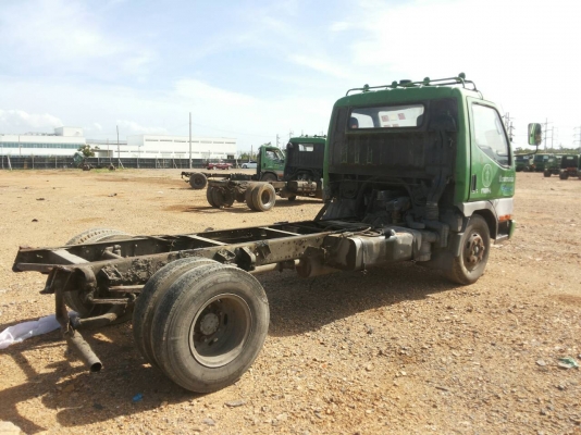 รถบรรทุก 6 ล้อ หัวคลัซซี MITSUBISHI  ปี 50 เครื่อง 130 แรงสภาพเกรด A พร้อมใช้งาน ราคา 300,000 บ.