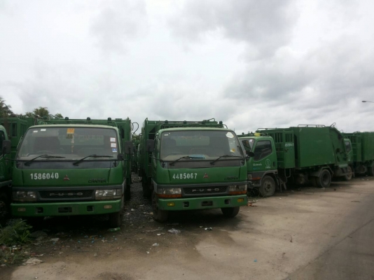 รถบรรทุก 6 ล้อ หัวคลัซซี MITSUBISHI  ปี 50 เครื่อง 130 แรงสภาพเกรด A พร้อมใช้งาน ราคา 300,000 บ.