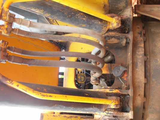 ขายรถแม็คโฮ KOMATSU 200 โทรคุยราคาต่อรองได้ ขายรถแม็คโฮ KOMATSU 200 โทรคุยราคาต่อรองได้