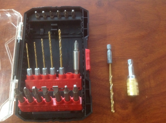 ขาย Craftsman Drill Bits/Drivers 1/4" 22 ชิ้น ใหม่เก่าเก็บ