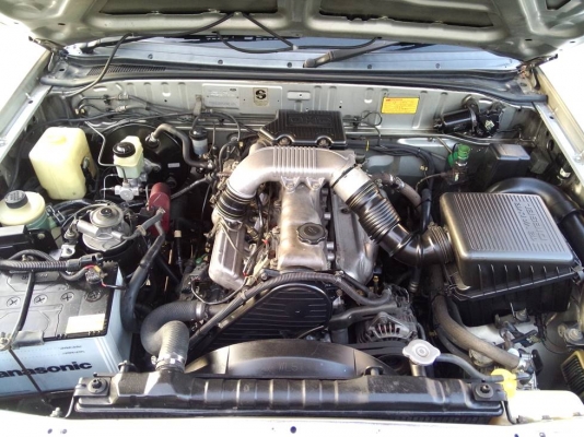 FORD RANGERN 4 ประตู ปี 2001 ประหยัดน้ำมัน 22.3 Km ต่อ ลิตร FORD RANGERN 4 ประตู ปี 2001 ประหยัดน้ำมัน 22.3 Km ต่อ ลิตร