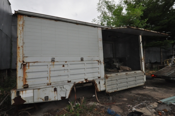 ขายตู้เหล็กปีกนกเปิดฝาข้างได้ (ตู้ที่ 2)