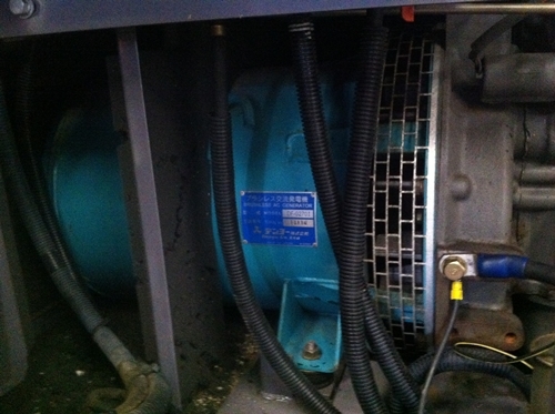 เครื่องปั่นไฟ DENYO DCA-25USI (แบบเก็บเสียง) สวยครับ เก่านอก ใครสนใจติดต่อมาได้เลยครับ