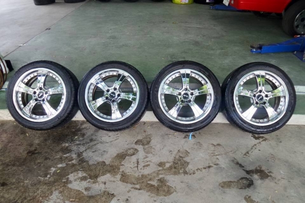 Rays japan 18" 5/114.3  พร้อมยาง