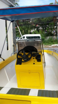 เรือตกปลาป้อมกลาง 14ฟุต เครื่องHonda 30แรง4จังหวะ