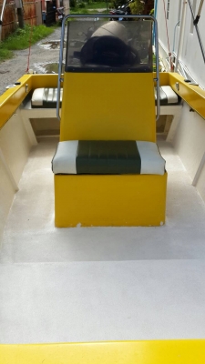 เรือตกปลาป้อมกลาง 14ฟุต เครื่องHonda 30แรง4จังหวะ