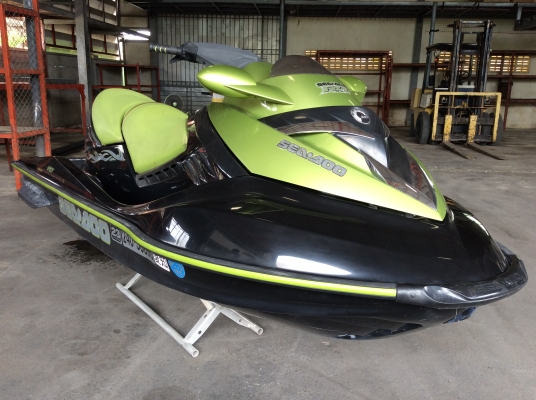 SEADOO RXT 4-TEC SUPERCHARGED 215 IC ( 75 ชั่วโมง ) ปี05 นำเข้าจากญี่ปุ่น ขาย 175,000