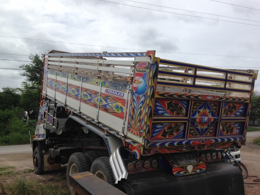 ขายกระบะเนียมอู่S.Aเทรเลอร์สภาพใหม่มากยาว5.8เมตร