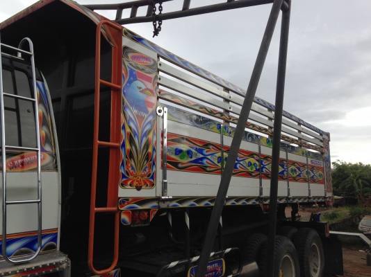 ขายกระบะเนียมอู่S.Aเทรเลอร์สภาพใหม่มากยาว5.8เมตร