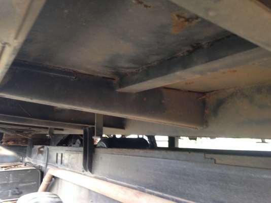 ขายกระบะเนียมอู่S.Aเทรเลอร์สภาพใหม่มากยาว5.8เมตร