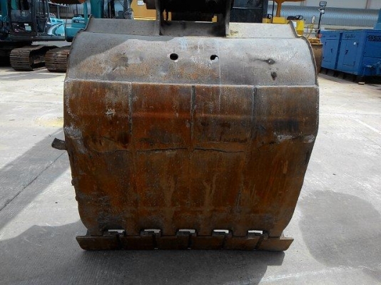 VIO70-2 # 25522B 4471ชั่วโมง รถปี2003 เก่าญี่ปุ่น