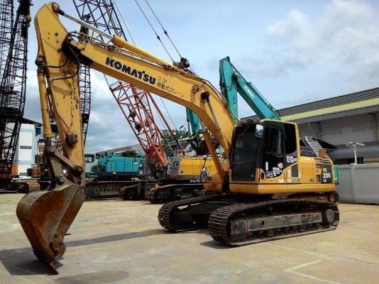 VIO70-2 # 25522B 4471ชั่วโมง รถปี2003 เก่าญี่ปุ่น