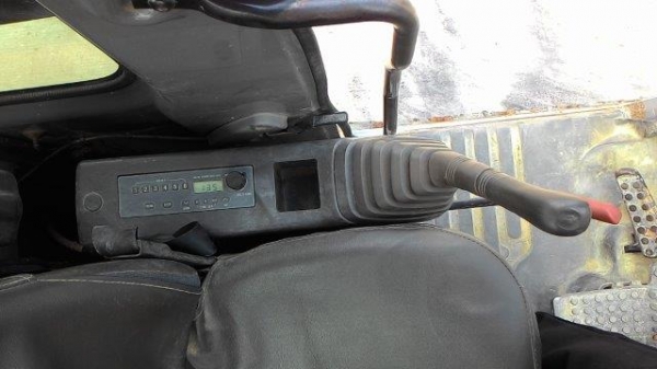 VIO70-2 # 25522B 4471ชั่วโมง รถปี2003 เก่าญี่ปุ่น