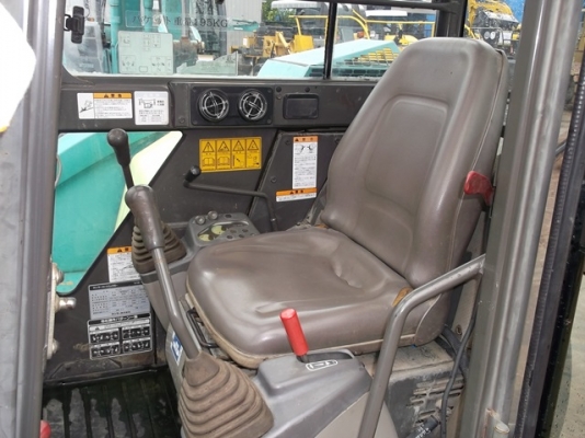 VIO70-2 # 25522B 4471ชั่วโมง รถปี2003 เก่าญี่ปุ่น