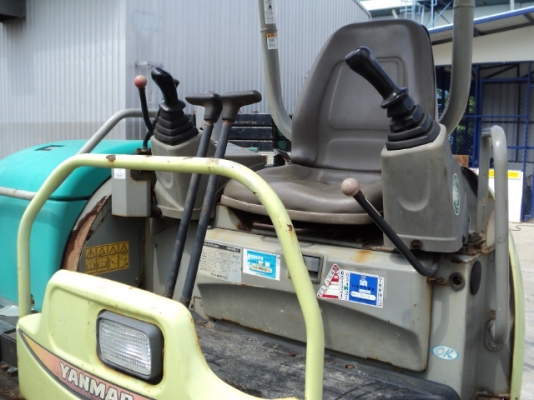 VIO50-5 # 50738B 3416ชั่วโมง รถปี2006 เก่าญี่ปุ่น