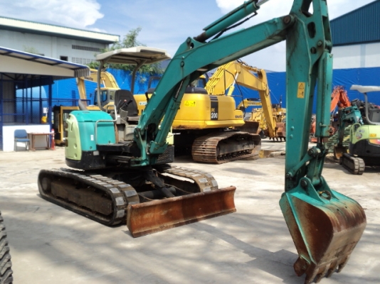 VIO50-5 # 50738B 3416ชั่วโมง รถปี2006 เก่าญี่ปุ่น