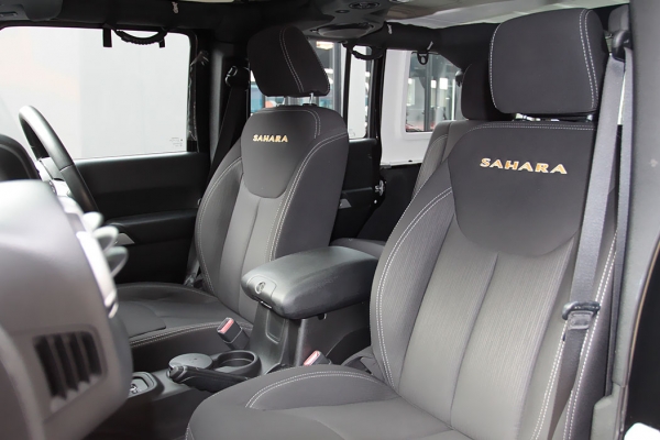 jeep wrangler sahara มือสอง 2013