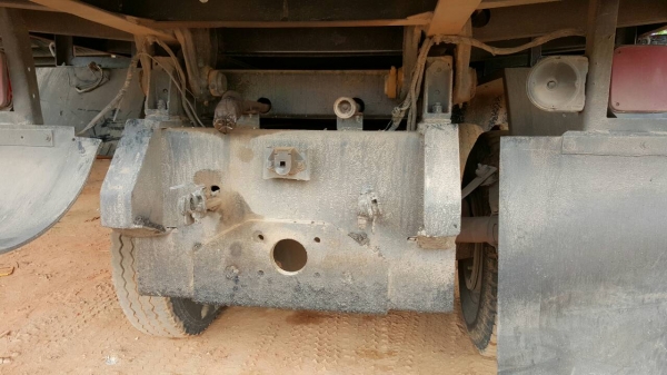 รถฮีโน่ 10 ล้อดั้ม FM1A 260 แรงม้า. ปี 46  ( ปลายปี. )       สนใจติดต่อ  081 - 6079515