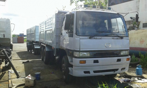 ขายรถพ่วง 18 ล้อ แม่-ลูก กระบะสามมิตรล๊อนเฉียงดั้ม HINO FM2K 240 แรง ปี.41 รถสวยพร้อมใช้เลย ราคา 1500000 ต่อรอง สนใจรีบจองด่วน