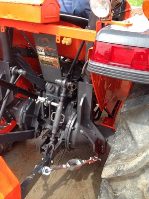 l4508DT พร้อมอุปกรณ์2ชิ้น ราคาเพียง 279000บาทเท่านั้นครับ ยางหน้าใหม่ครับ